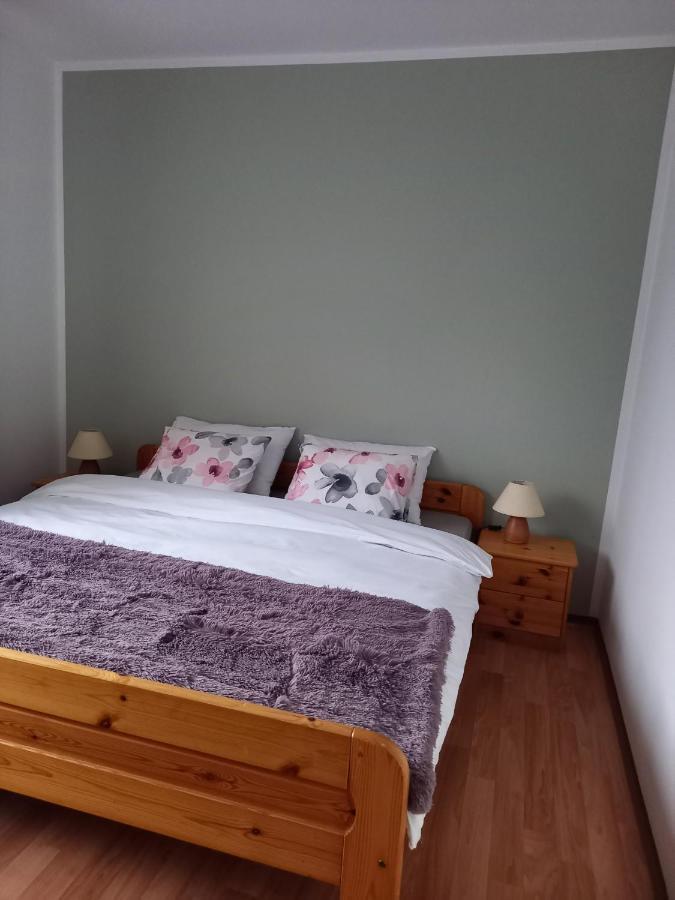 Apartamenty Agat Pieszyce Esterno foto