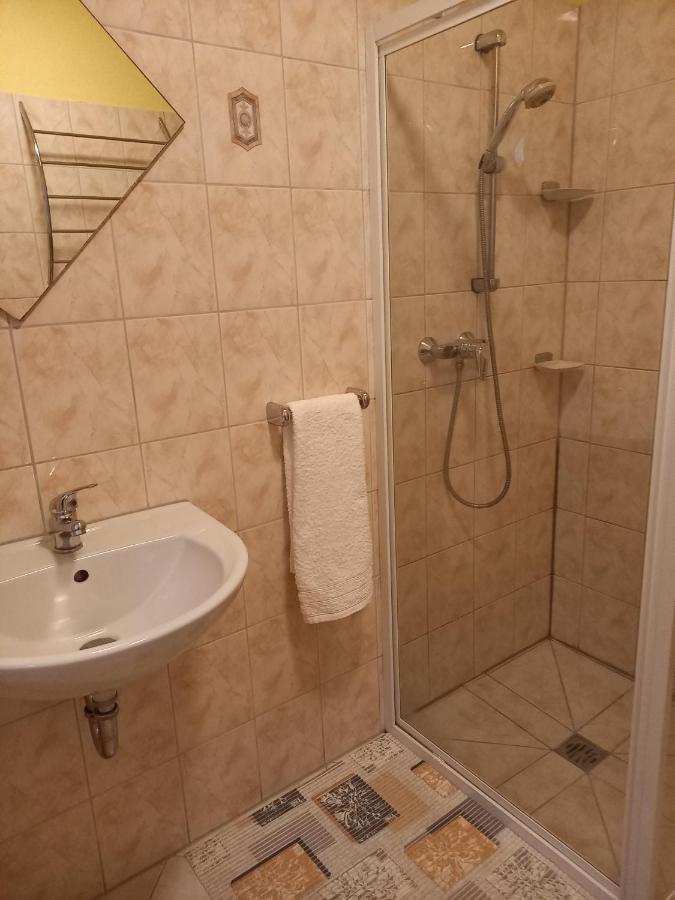 Apartamenty Agat Pieszyce Esterno foto